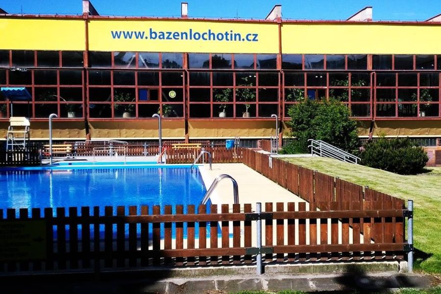 Bazén Lochotín