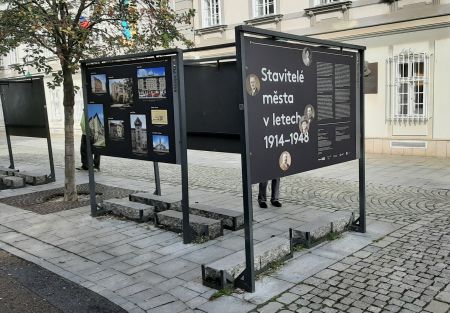 Stavitelé města v letech 1914 – 1948